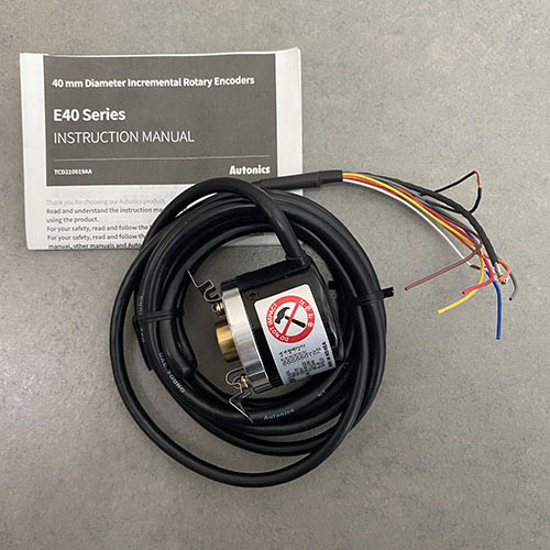 Bộ mã hóa vòng quay tương đối 40mm (Loại lỗ liền thân) Autonics E40HB12-5000-6-L-5-C