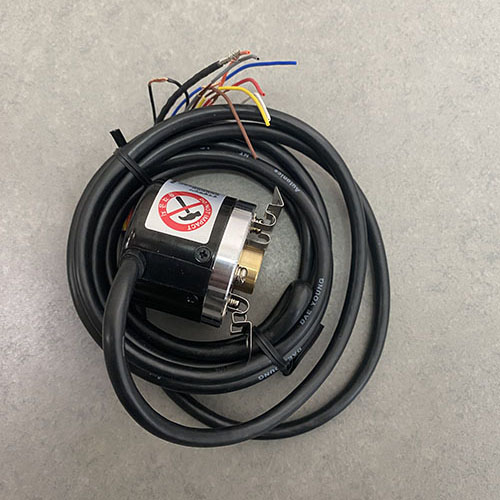 Bộ mã hóa vòng quay tương đối 40mm (Loại lỗ liền thân) Autonics E40HB12-5000-6-L-5-C