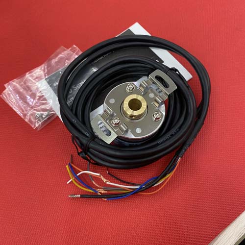 Bộ mã hóa vòng quay tương đối 40mm (Loại lỗ liền thân) Autonics E40HB12-600-6-L-24