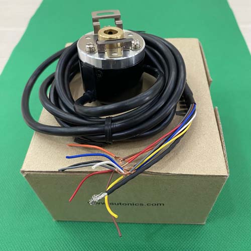 Bộ mã hóa vòng quay tương đối 40mm (Loại lỗ liền thân) Autonics E40HB12-600-6-L-5