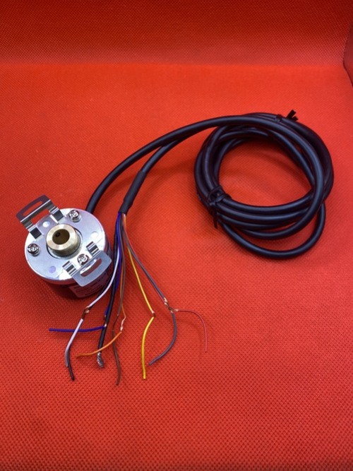 Bộ mã hóa vòng quay tương đối 40mm (Loại lỗ liền thân) Autonics E40HB12-800-2-T-24