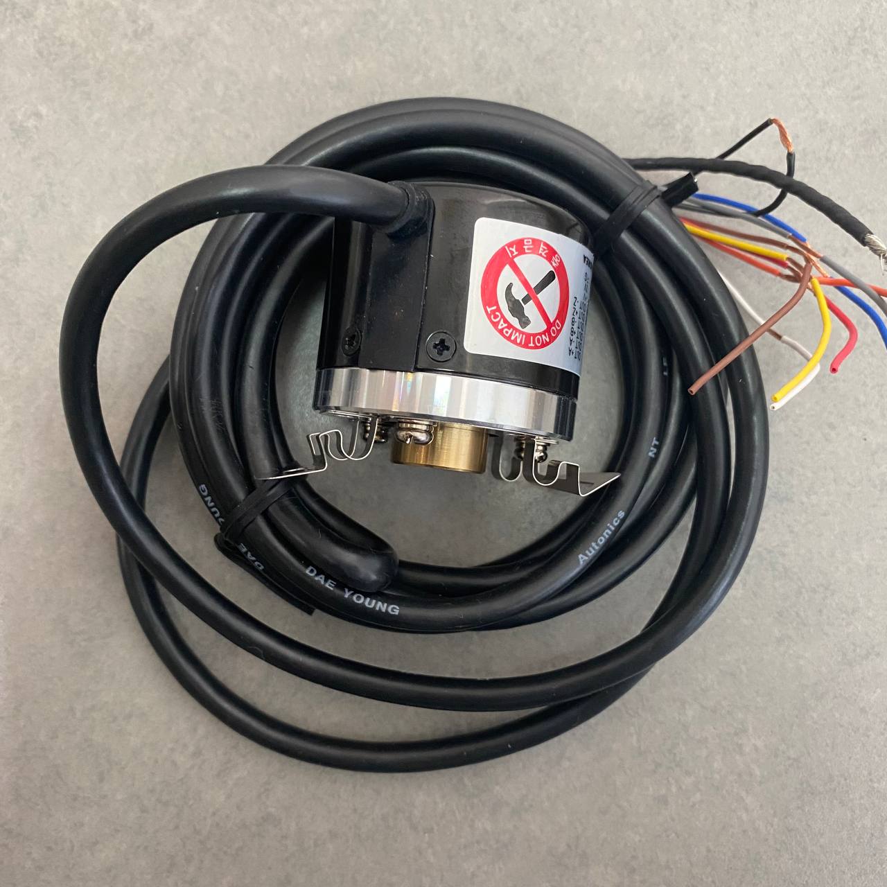 Bộ mã hóa vòng quay tương đối 40mm (Loại lỗ liền thân) Autonics E40HB10-25-3-N-24