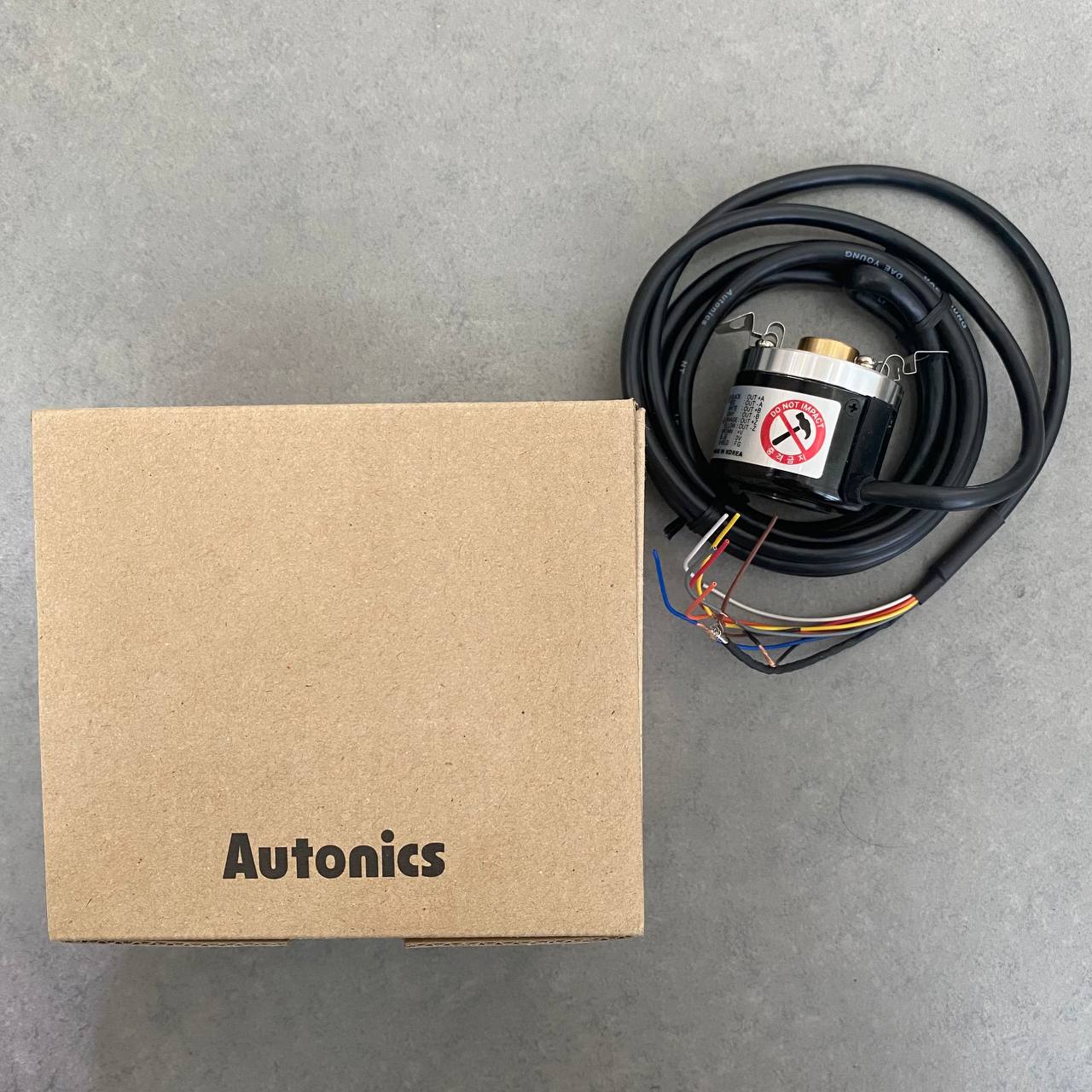 Bộ mã hóa vòng quay tương đối 40mm (Loại lỗ liền thân) Autonics E40HB10-25-3-T-24