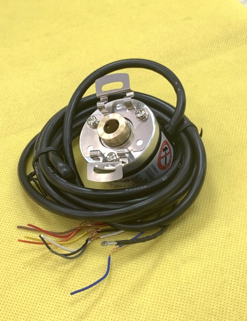 Bộ mã hóa vòng quay tương đối 40mm (Loại lỗ liền thân) Autonics E40HB10-45-3-T-24