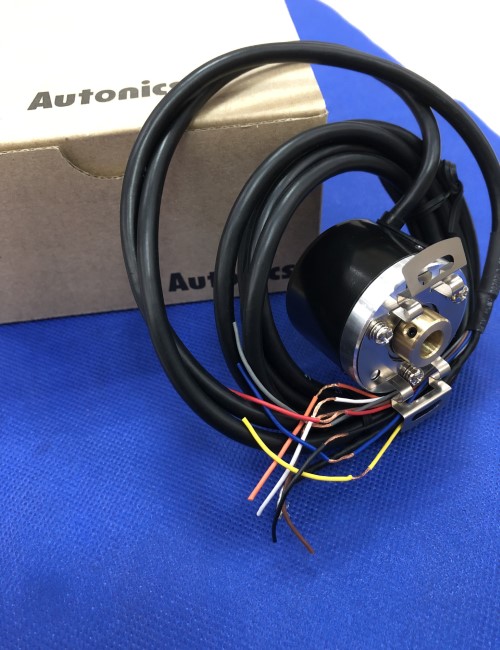 Bộ mã hóa vòng quay tương đối 40mm (Loại lỗ liền thân) Autonics E40HB6-3600-3-T-5