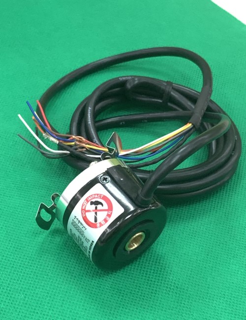 Bộ mã hóa vòng quay tương đối 40mm (Loại lỗ liền thân) Autonics E40HB6-400-6-L-24-C