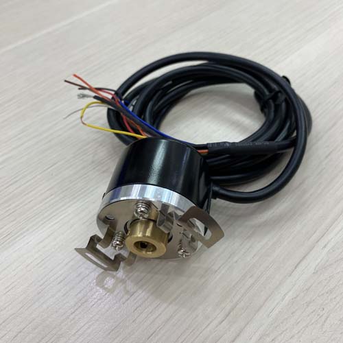 Bộ mã hóa vòng quay tương đối 40mm (Loại lỗ liền thân) Autonics E40HB6-5-2-T-24