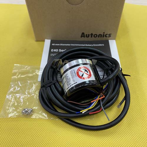 Bộ mã hóa vòng quay tương đối 40mm (Loại lỗ liền thân) Autonics E40HB6-600-6-L-24
