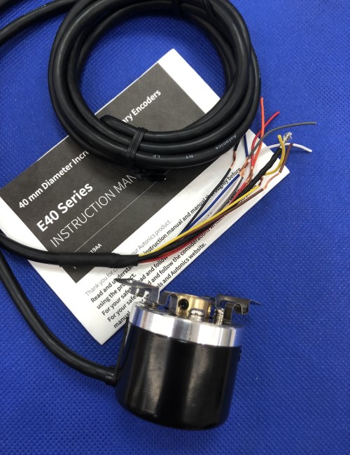 Bộ mã hóa vòng quay tương đối 40mm (Loại lỗ liền thân) Autonics E40HB8-100-3-N-5