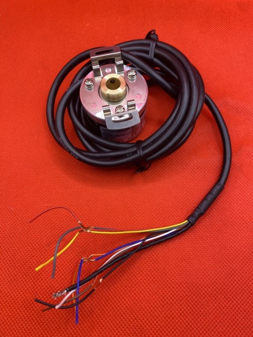 Bộ mã hóa vòng quay tương đối 40mm (Loại lỗ liền thân) Autonics E40HB8-1200-6-L-24-C