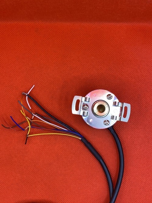 Bộ mã hóa vòng quay tương đối 40mm (Loại lỗ liền thân) Autonics E40HB8-1200-6-L-24-C