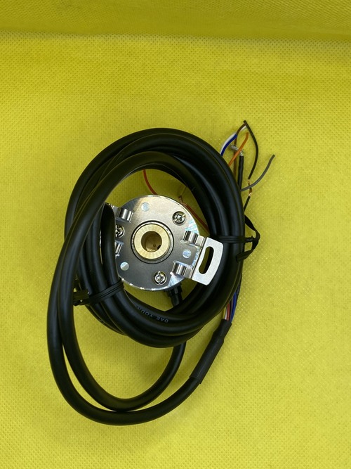 Bộ mã hóa vòng quay tương đối 40mm (Loại lỗ liền thân) Autonics E40HB8-1500-3-T-24