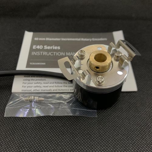 Bộ mã hóa vòng quay tương đối 40mm (Loại lỗ liền thân) Autonics E40HB8-256-6-L-5