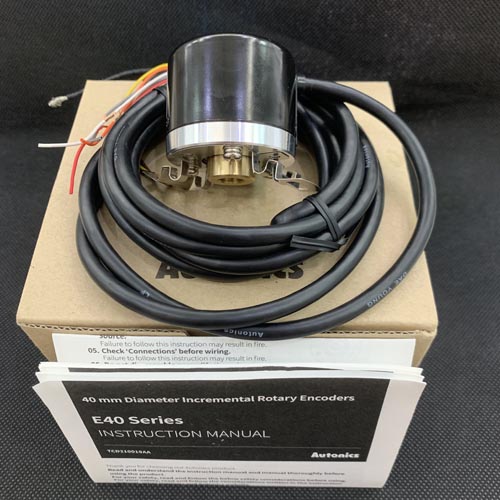 Bộ mã hóa vòng quay tương đối 40mm (Loại lỗ liền thân) Autonics E40HB8-3000-6-L-24-C