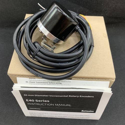 Bộ mã hóa vòng quay tương đối 40mm (Loại lỗ liền thân) Autonics E40HB8-3000-6-L-24