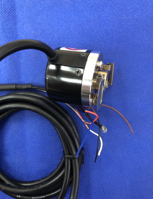 Bộ mã hóa vòng quay tương đối 40mm (Loại lỗ) Autonics E40H8-1000-3-T-5