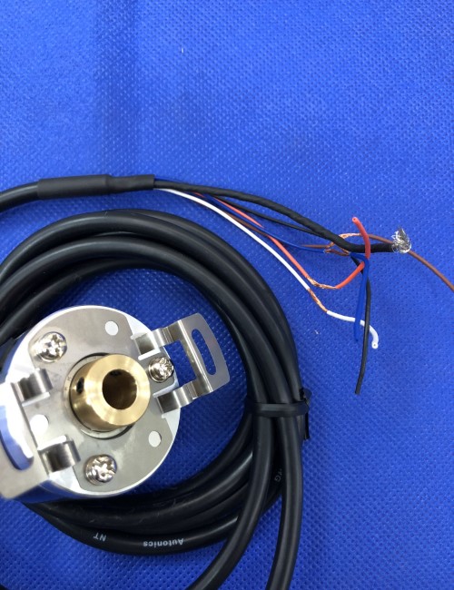 Bộ mã hóa vòng quay tương đối 40mm (Loại lỗ) Autonics E40H8-1000-3-T-5