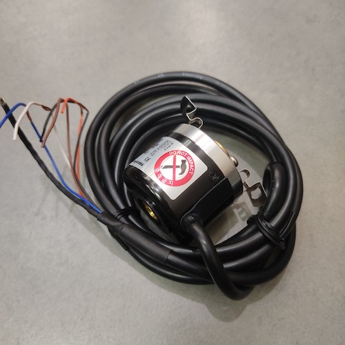 Bộ mã hóa vòng quay tương đối 40mm (Loại lỗ) Autonics E40H8-3000-6-L-5