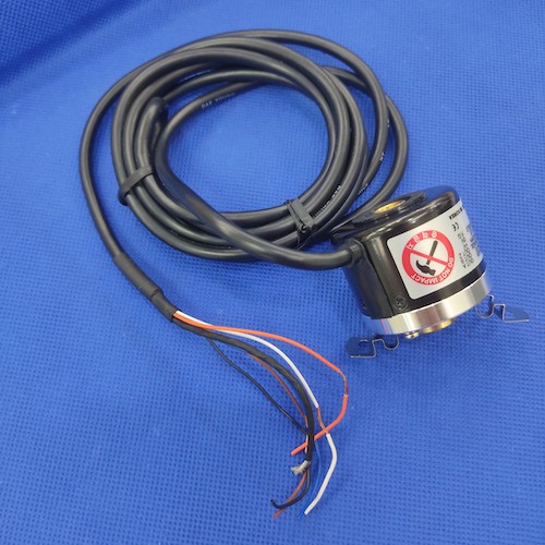 Bộ mã hóa vòng quay tương đối 40mm (Loại lỗ) Autonics E40H8-600-6-L-5