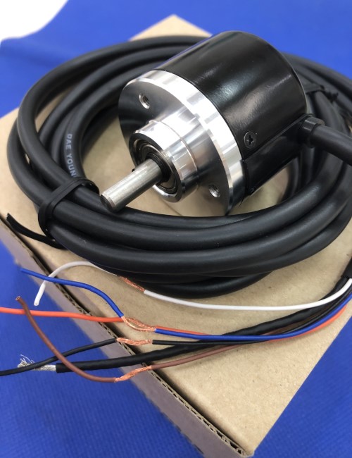 Bộ mã hóa vòng quay tương đối 40mm (Loại trục) Autonics E40S6-1000-6-L-24