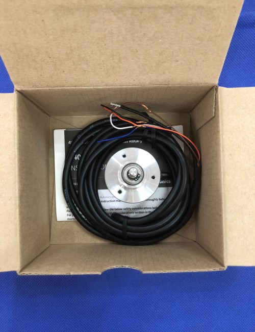 Bộ mã hóa vòng quay tương đối 40mm (Loại trục) Autonics E40S6-1500-3-T-24