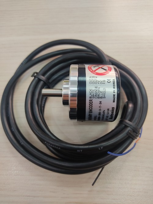 Bộ mã hóa vòng quay tương đối 40mm (Loại trục) Autonics E40S6-200-3-T-24