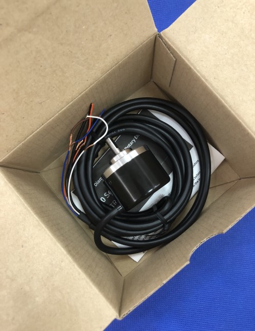 Bộ mã hóa vòng quay tương đối 40mm (Loại trục) Autonics E40S6-2000-3-N-24