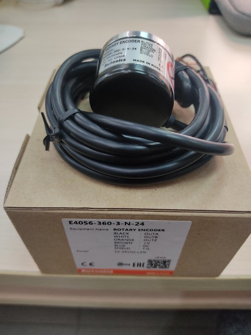Bộ mã hóa vòng quay tương đối 40mm (Loại trục) Autonics E40S6-360-3-N-24