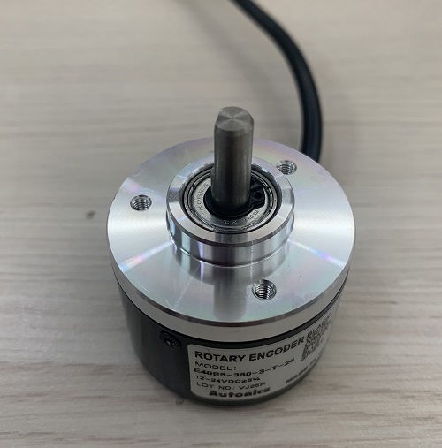 Bộ mã hóa vòng quay tương đối 40mm (Loại trục) Autonics E40S6-360-3-T-24