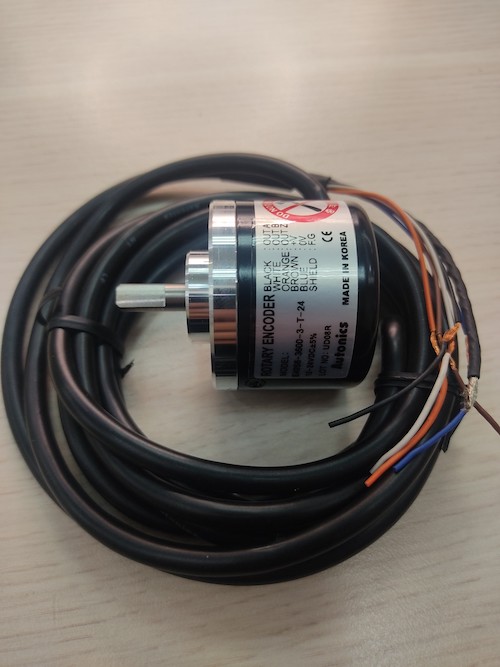 Bộ mã hóa vòng quay tương đối 40mm (Loại trục) Autonics E40S6-3600-3-T-24