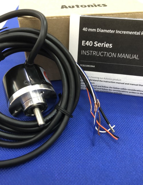 Bộ mã hóa vòng quay tương đối 40mm (Loại trục) Autonics E40S6-500-3-N-24