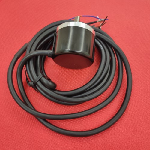 Bộ mã hóa vòng quay tương đối 40mm (Loại trục) Autonics E40S6-600-6-L-5