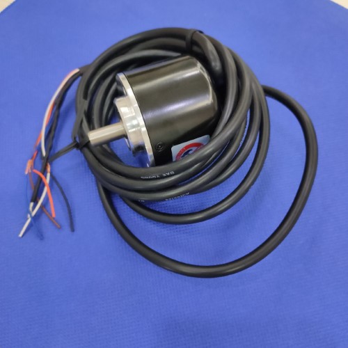 Bộ mã hóa vòng quay tương đối 50mm (Loại trục) Autonics E50S8-100-3-N-24-C