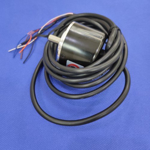 Bộ mã hóa vòng quay tương đối 50mm (Loại trục) Autonics E50S8-100-3-N-24-C