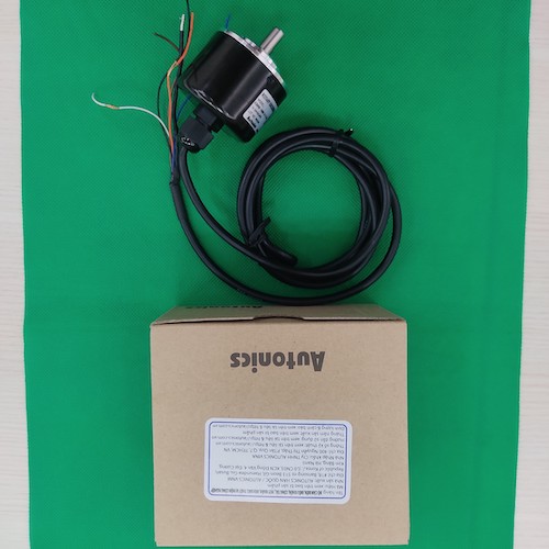 Bộ mã hóa vòng quay tương đối 50mm (Loại trục) Autonics E50S8-20-3-T-24