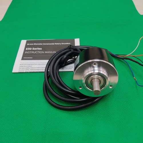 Bộ mã hóa vòng quay tương đối 50mm (Loại trục) Autonics E50S8-300-3-T-24 Bộ mã hóa vòng quay tương đối 50mm (Loại trục) Autonics E50S8-300-3-T-24