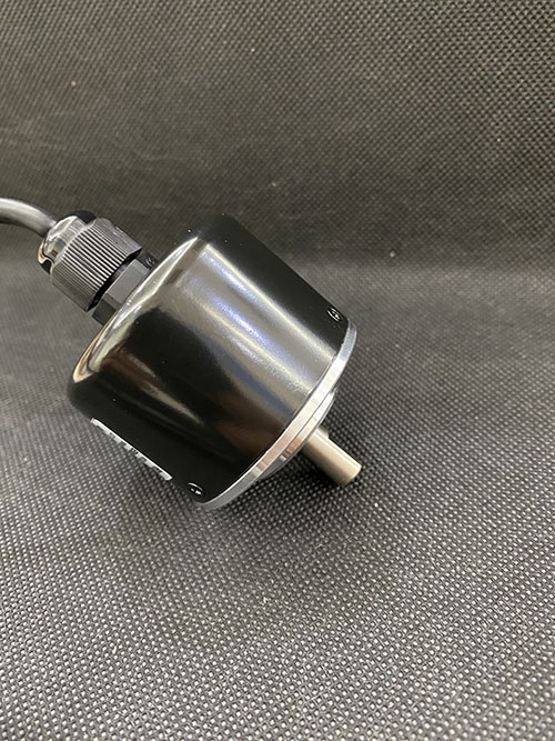 Bộ mã hóa vòng quay tương đối 50mm (Loại trục) Autonics E50S8-5000-6-L-5