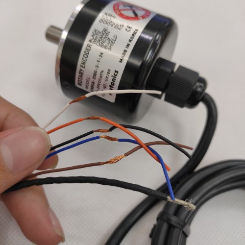 Bộ mã hóa vòng quay tương đối 50mm (Loại trục) Autonics E50S8-2500-3-T-24