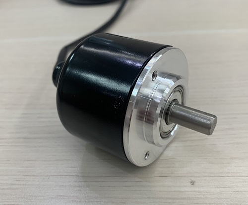 Bộ mã hóa vòng quay tương đối 50mm (Loại trục) Autonics E50S8-5000-3-T-24