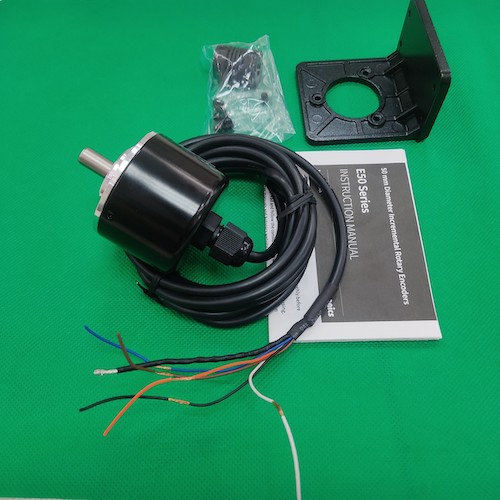 Bộ mã hóa vòng quay tương đối 50mm (Loại trục) Autonics E50S8-400-3-T-24