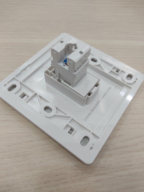 Bộ ổ cắm mạng đơn Cat 6 màu trắng