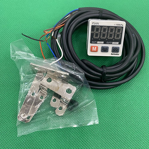 Cảm biến áp suất Autonics PSAN-01CPA-RC1/8