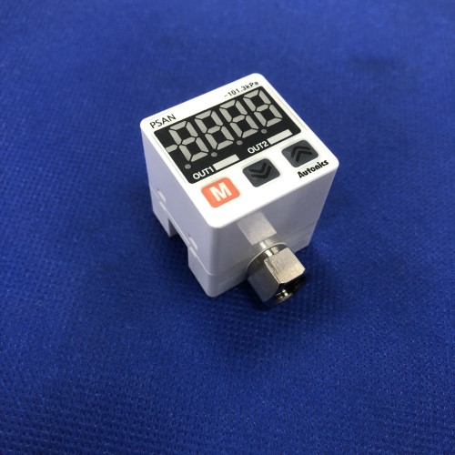 Cảm biến áp suất Autonics PSAN-LC01CH-R1/8