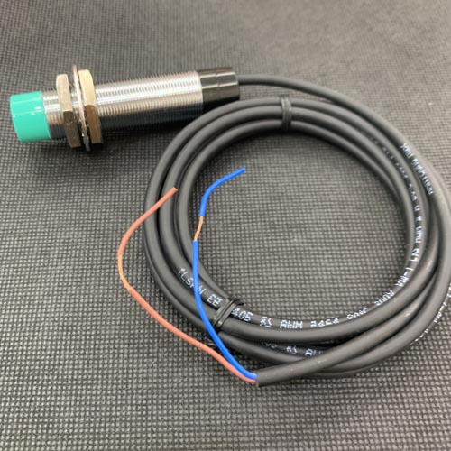 Cảm biến điện dung Hanyoung Tròn 2 dây CUP-18R8AA