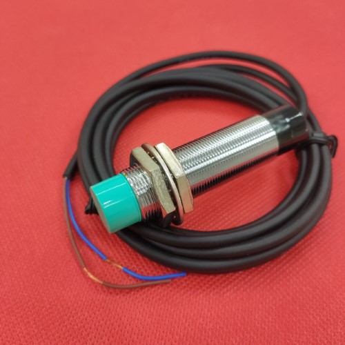 Cảm biến điện dung Hanyoung Tròn 3 dây CUP-18R8PA