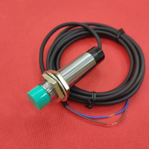 Cảm biến điện dung Hanyoung Tròn 3 dây CUP-18R8PC