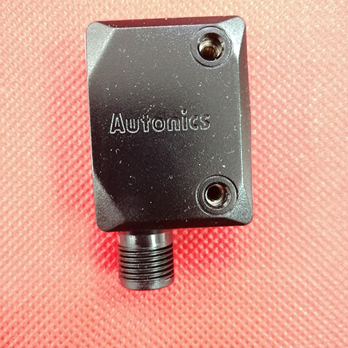 Cảm biến màu Autonics BC15-LDT-C