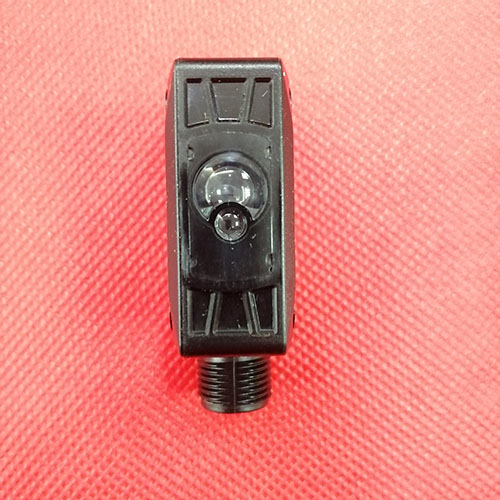 Cảm biến màu Autonics BC15-LDT-C