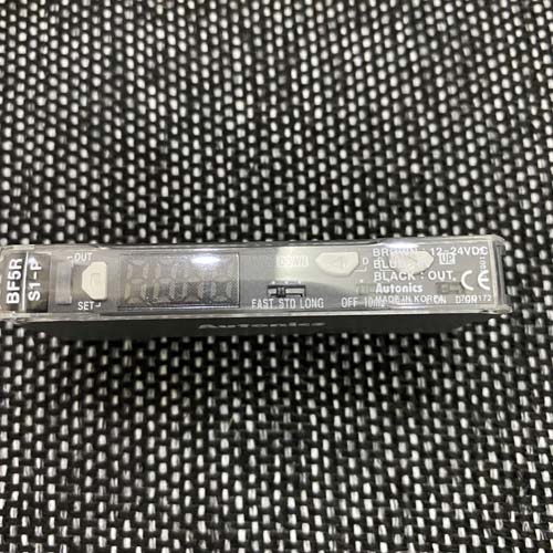 Bộ khuếch đại sợi quang loại hiển thị đơn kép Autonics BF5R-S1-P