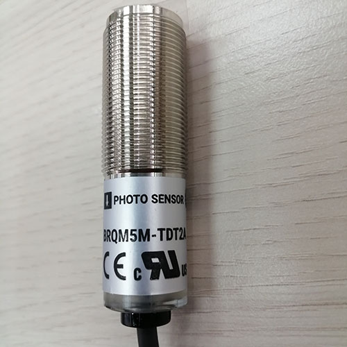 Cảm biến quang Autonics BRQM5M-TDTA